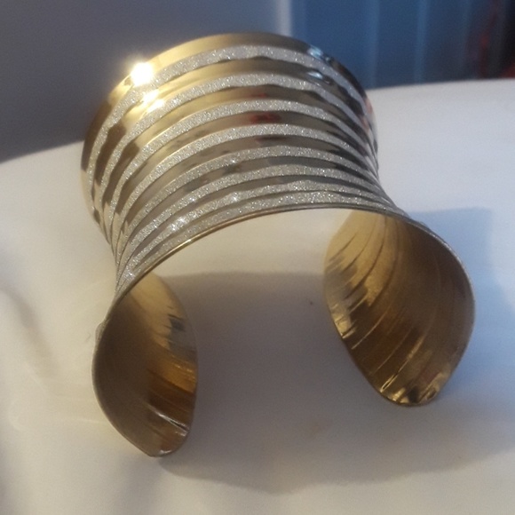 Bangle Bracelet - Picture 3 of 3
